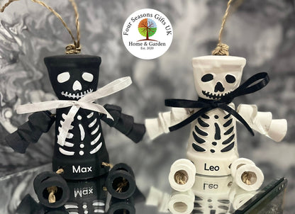 Halloween Personalised Terracotta Plant Pot Man Skeleton Character, Hanging Home or Garden Ornament , Shelf Sitter Decoration Autumn Garden Gifts