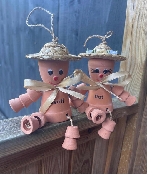 Personalised Terracotta Flowerpot Pot Man or Lady Garden Ornaments – 50th Golden Wedding Anniversary Pottery Gifts