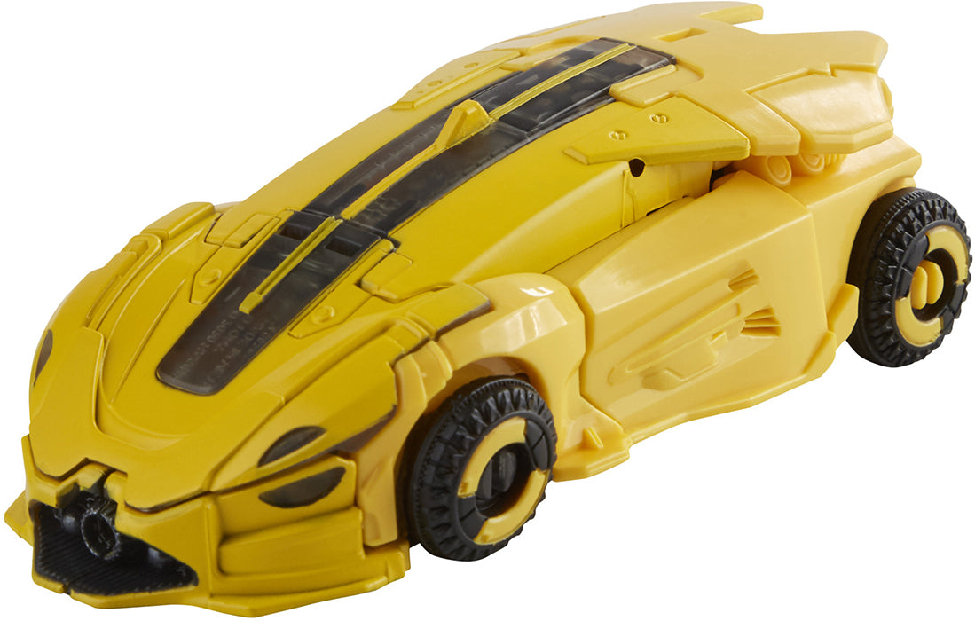 Transformers Studio Series 5 Inch Action Figure Deluxe Class (2021 Wave 2) - Bumblebee #70
